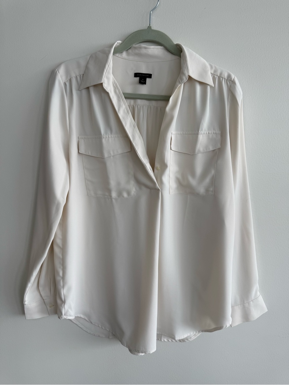 Ann Taylor White Single Button Blouse